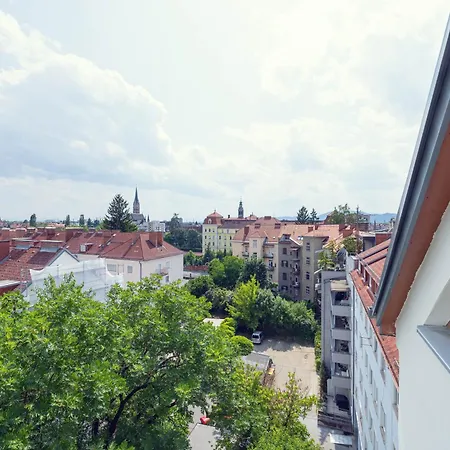 Apartment Leonart Living 62 *