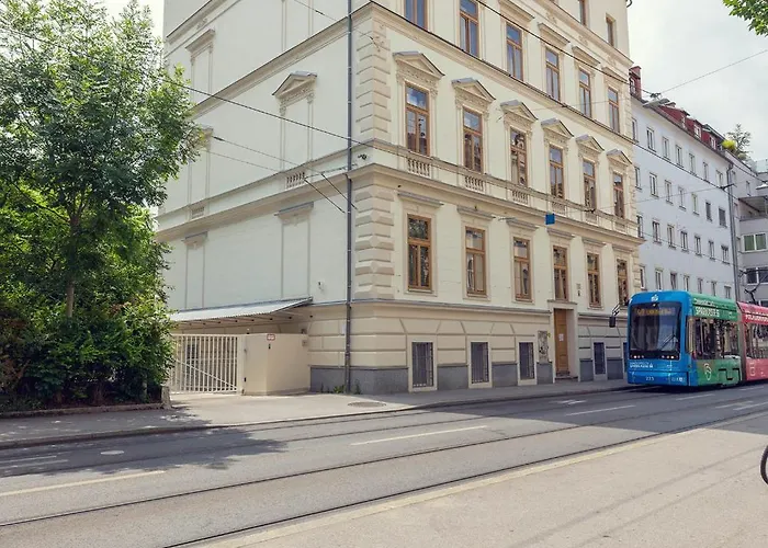 Appartement Leonart Living 62 *